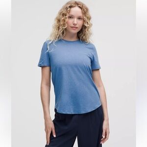Lululemon Short Sleeve Tee Shirt Blue size 10 fit